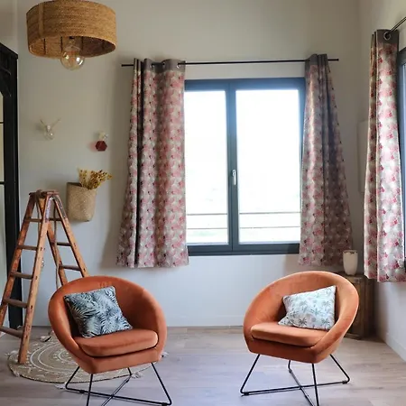 Aigues Vives - Le Patio 度假居 *