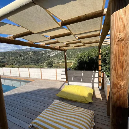 Aigues Vives - Le Patio Сasa de vacaciones Montpeyroux (Herault)