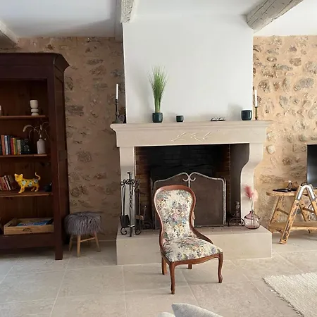 Aigues Vives - Le Patio Nyaraló Montpeyroux